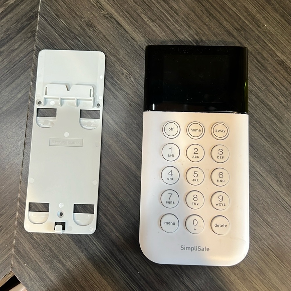 SimpliSafe Keypad
